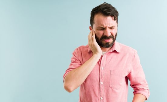 Тиннитус (звон в ушах)