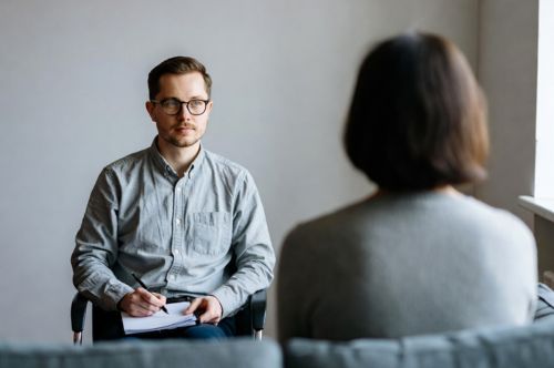 Что такое когнитивная психотерапия и как она работает?